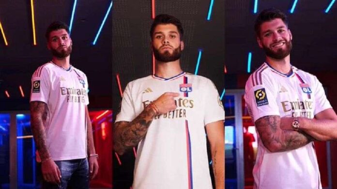 Duje Ćaleta Car